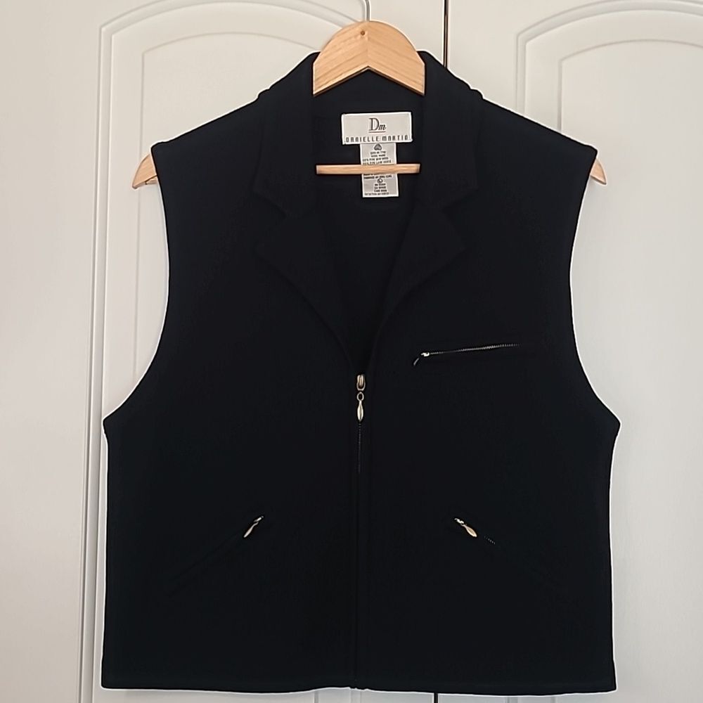 Danielle Martin New Merino Wool Vest Collar Zip Front Pockets Black Size L